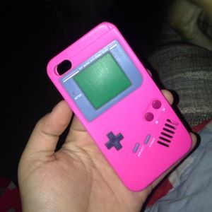 iPhone 4/4s game boy case