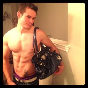 Kathy Van Zeeland navy blue purse