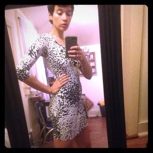 Black&white skin tight printed dress