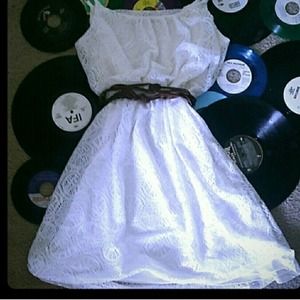 Cute dress!