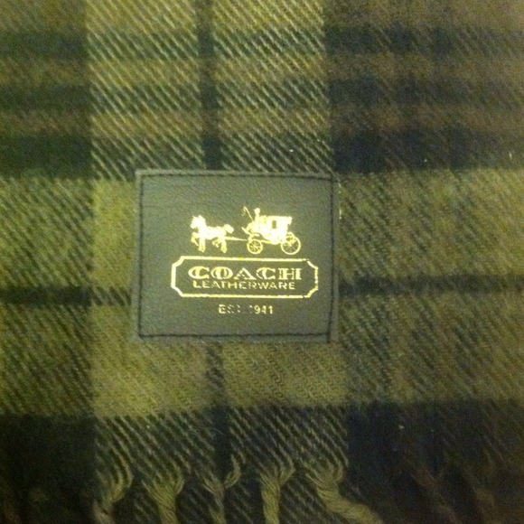 Coach winter scarf