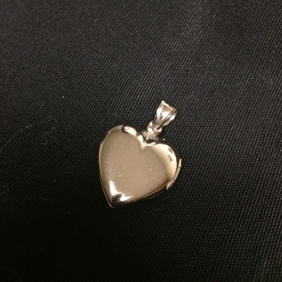 Adina reyter 925 cz AU heart locket pendant - Picture 4 of 4