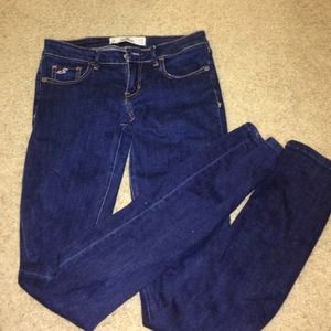 Hollister skinny jeans