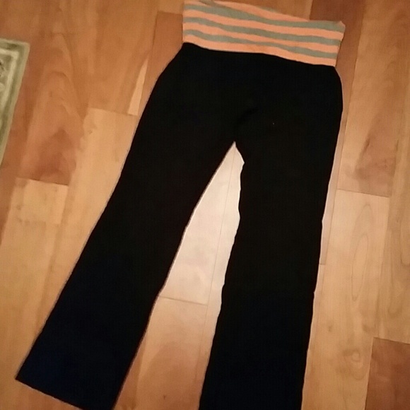 Xhilaration Pants & Jumpsuits Black Womans Yoga Pant Poshmark