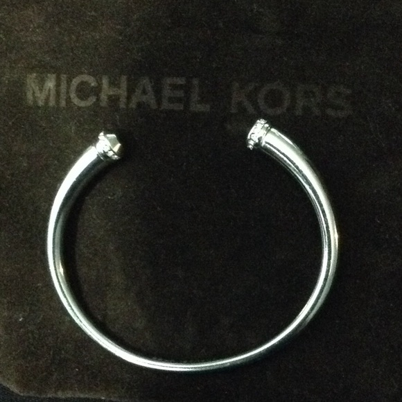 Michael Kors Pavé Astor Open Cuff - Silver Tone