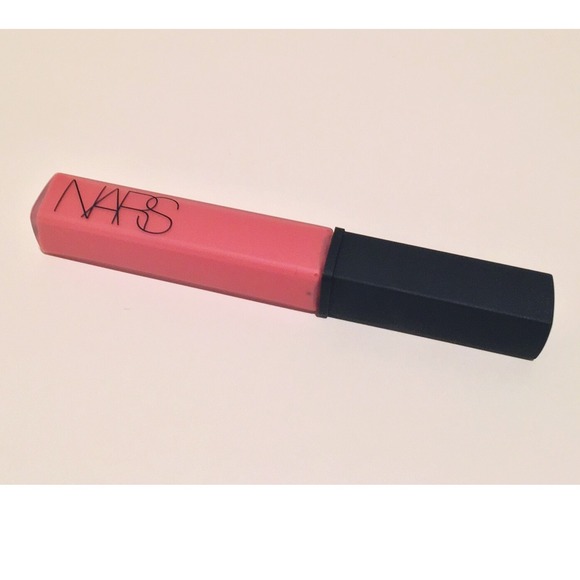 NARS Lip Gloss in Chihuahua - Picture 2 of 4