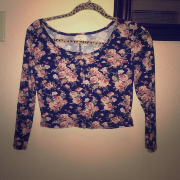 SOLD ON MERCARI Floral Crop Top