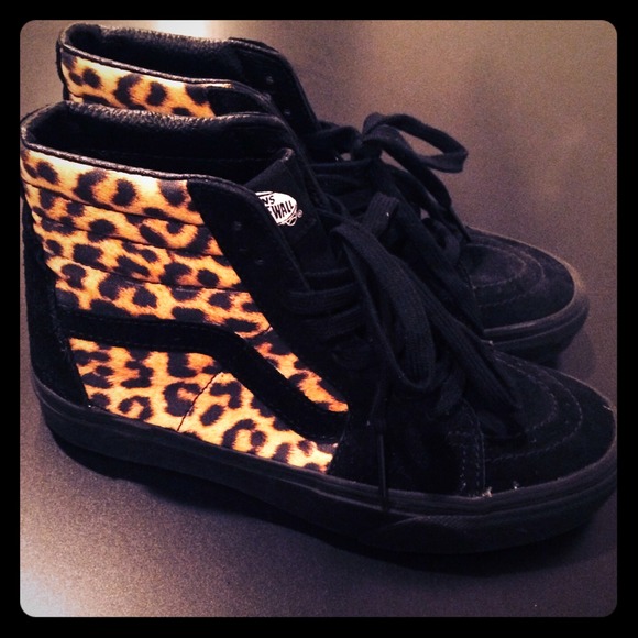 ⭐️Leopard Print Vans !⭐️