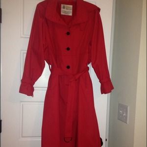 London Fog Trench in great condition vintage red