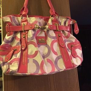 Fake coach purse
