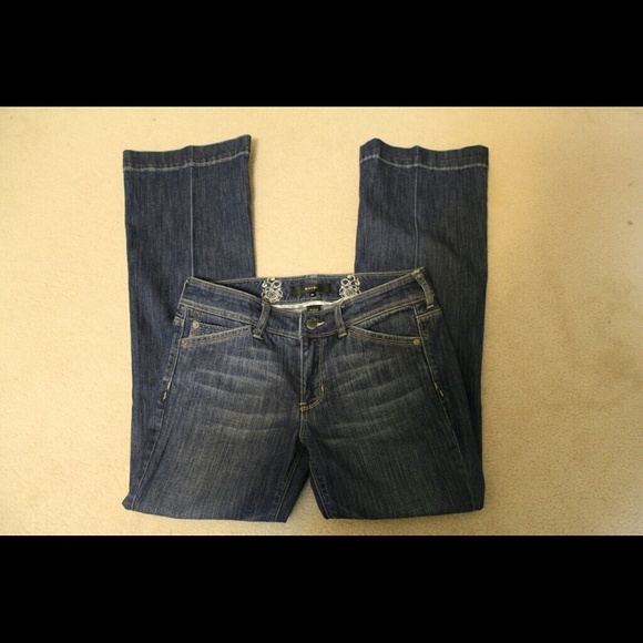 ***SOLD***Noir by White House Black Market jeans