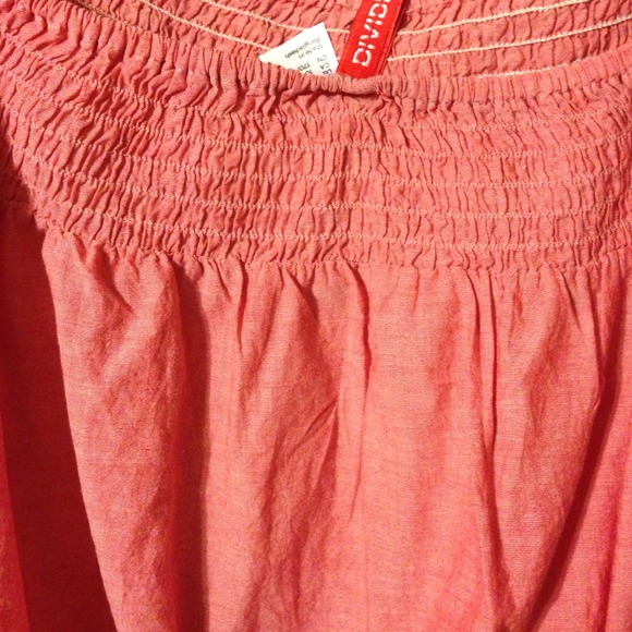 Top - Picture 4 of 4