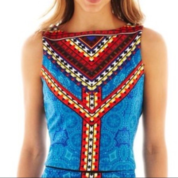 Aztec Print Top - Picture 4 of 4