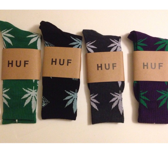 4 pairs of Huf socks