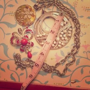 32in chain necklace, 3large pendants