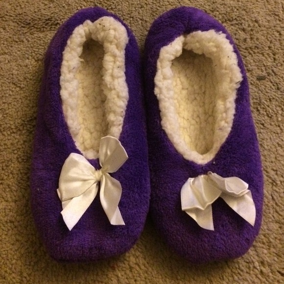 Purple Bow Slippers - Picture 1 of 3
