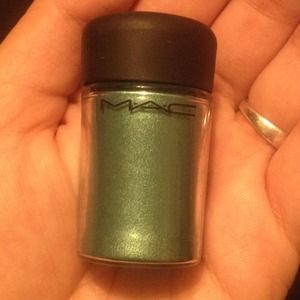 Mac pigment colour powder