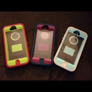 IPhone 5 Otterbox Case Defender series 🎉🎉 DEAL!