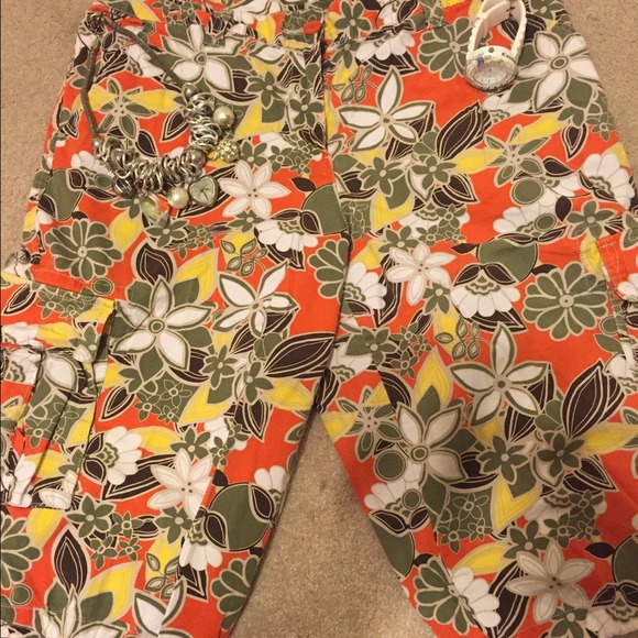 Knee Pants