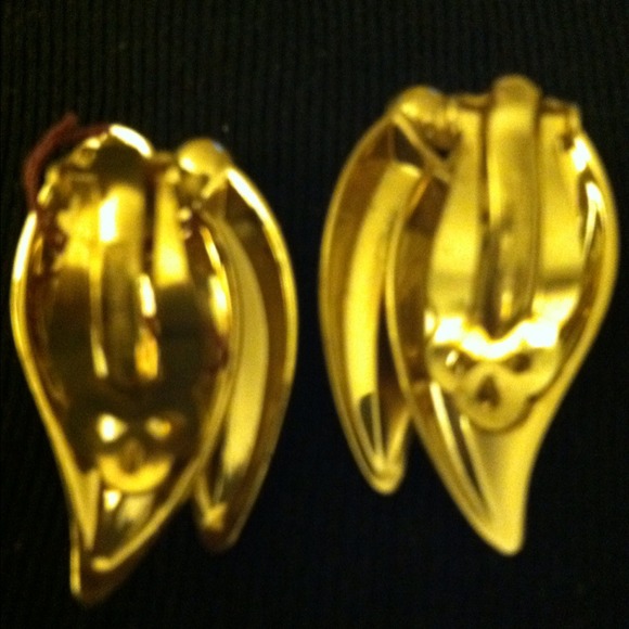 WHITING AND DAVIS I LOVE THE MAKE OFFER OPTION !! - Picture 3 of 3