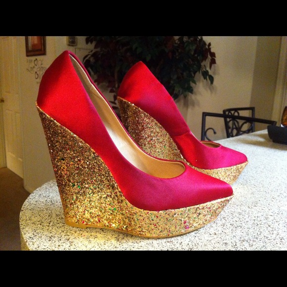 Penny loves Kenny Fuschia Glitter Wedge 6 - Picture 2 of 4