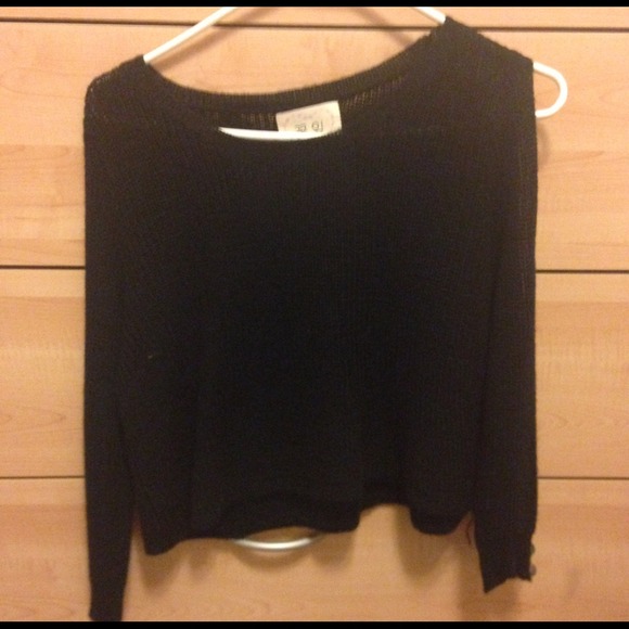 Black cut out shoulder cropped sweater