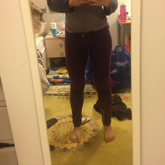 American eagle burgundy maroon corduroy pants