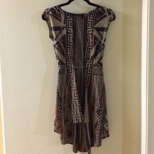 Sleeveless tribal hi-low dress with tulip back