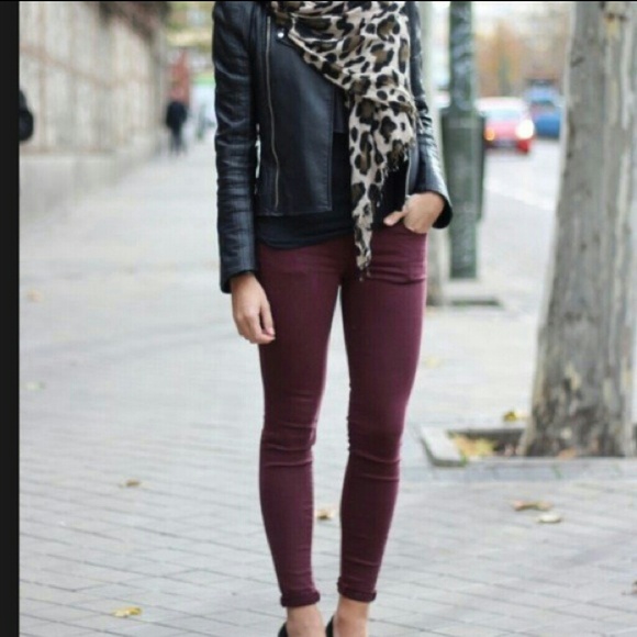 Abercrombie maroon streach jeggings