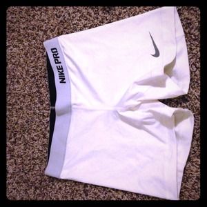 Nike pro compression shorts 5"
