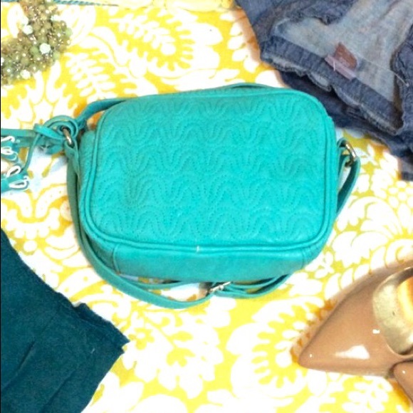 Bnwt tiffany blue cross-body Handbag