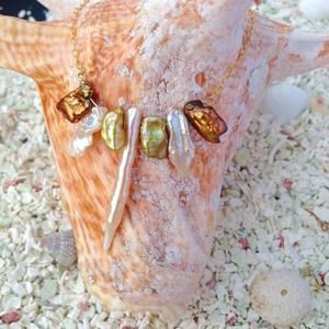 Mermaid pearl necklace