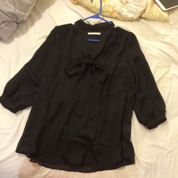 Blouse with bow🎀