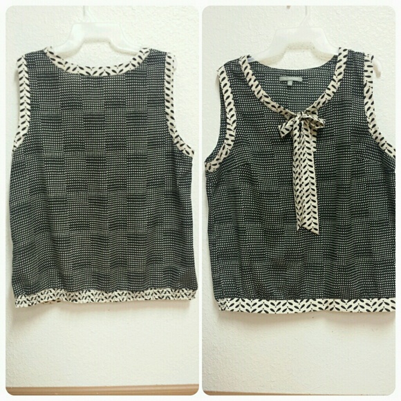 Sold "NY Collection" top - Picture 2 of 4