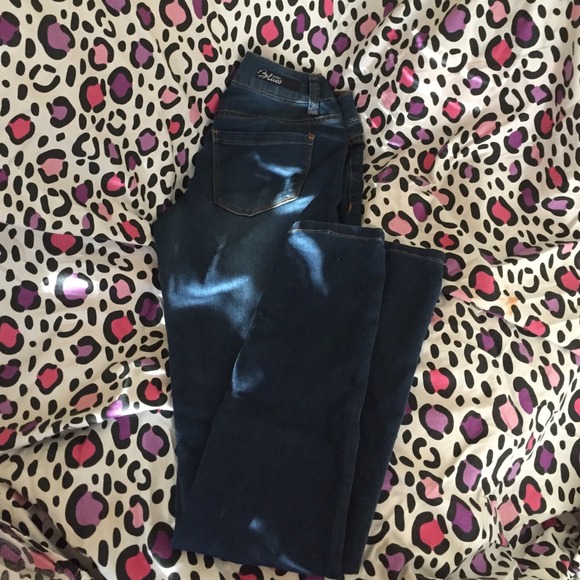 skinny jeans