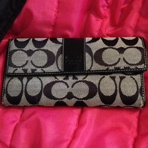 Coach wallet
