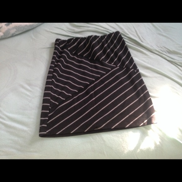 High waisted skirt