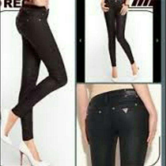 Guess black skinnys
