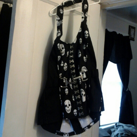 Royal bones Black skull halter