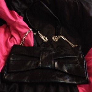 Woman's cross body purse