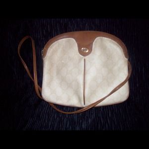 GUCCI SMALL VINTAGE PURSE