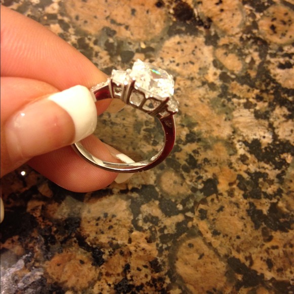 Diamonique cubic zirconia