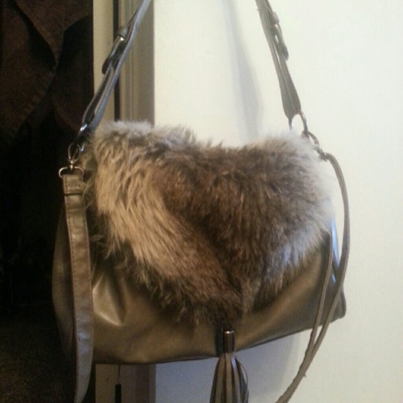 Aldo tan side bag very large inside