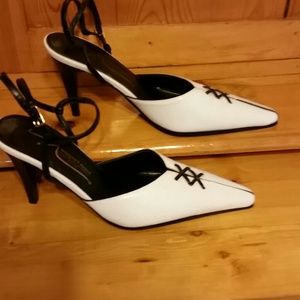 Sexy strap black & white leather nwot