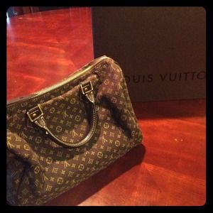 Authentic Louis Vuitton 💯% speedy 30 IDYLLE