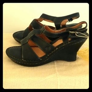 LOWEST*Born Black Leather Wedge Sandals