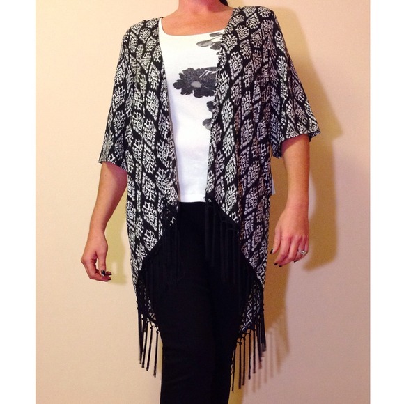 Sweaters - Black Kimono long duster cardigan