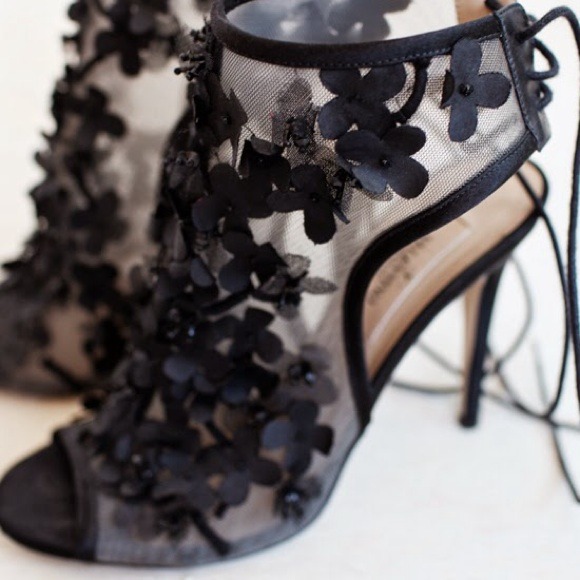 LOOKING FOR: Valentino booties - Picture 2 of 3