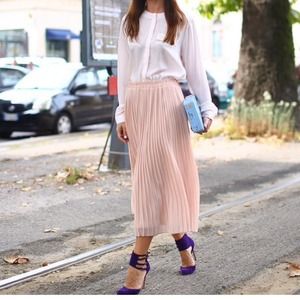 Plated mid-length skirt- pink