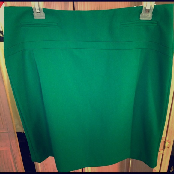 Express signature stretch pencil skirt size 10